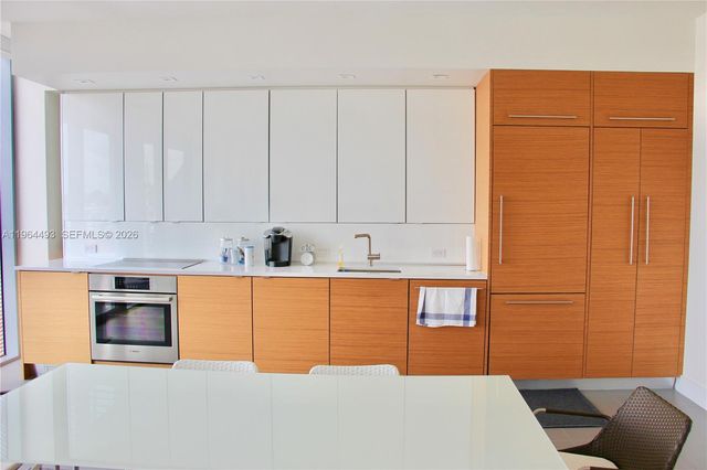 250 NW 24th St 3C, Miami, FL 33127