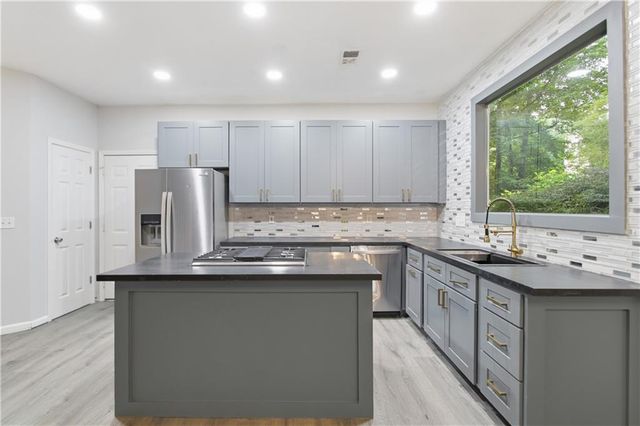 3504 Wellsley Drive, Powder Springs, GA 30127