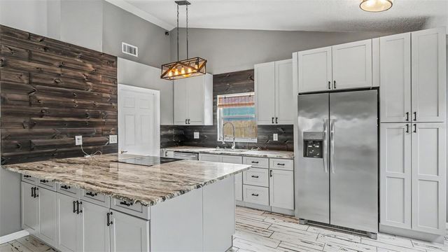 3312 QUEENS COVE LOOP, Winter Haven, FL 33880