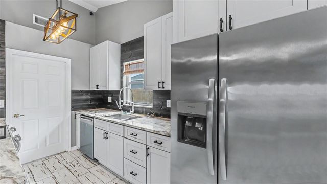 3312 QUEENS COVE LOOP, Winter Haven, FL 33880