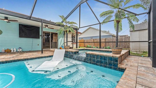 3312 QUEENS COVE LOOP, Winter Haven, FL 33880