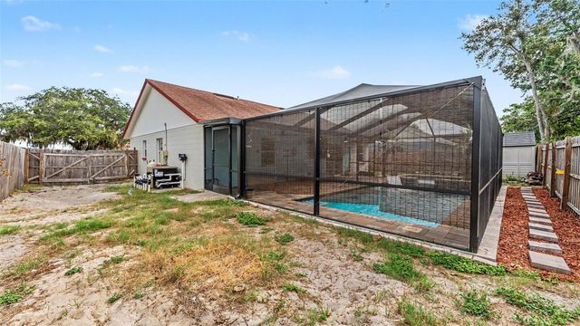 3312 QUEENS COVE LOOP, Winter Haven, FL 33880