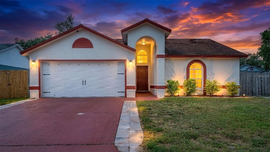 3312 QUEENS COVE LOOP, Winter Haven, FL 33880