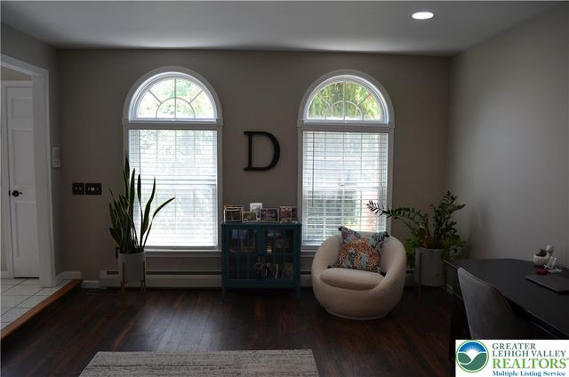 860 Newlins Road, Easton, PA 18040