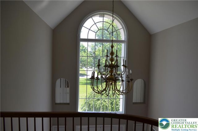 860 Newlins Road, Easton, PA 18040