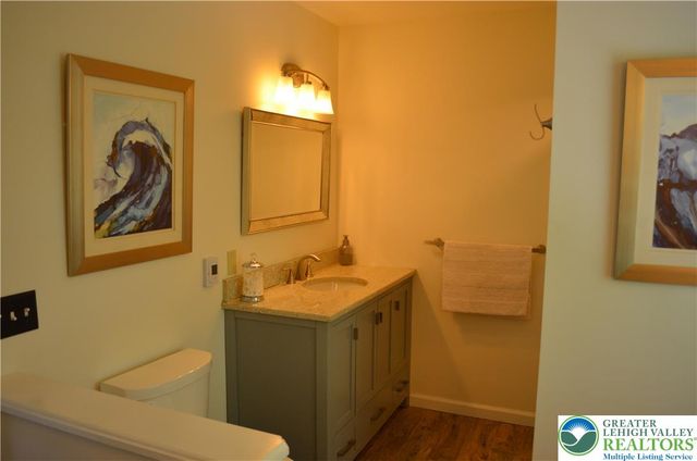 860 Newlins Road, Easton, PA 18040