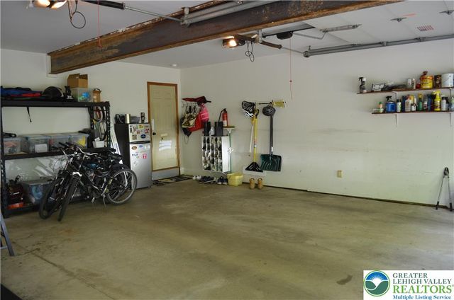 860 Newlins Road, Easton, PA 18040