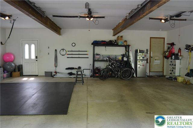 860 Newlins Road, Easton, PA 18040