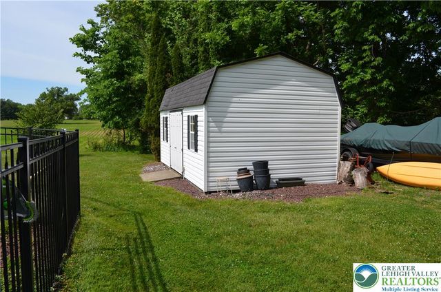 860 Newlins Road, Easton, PA 18040