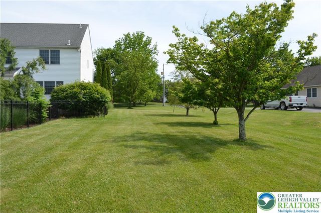 860 Newlins Road, Easton, PA 18040