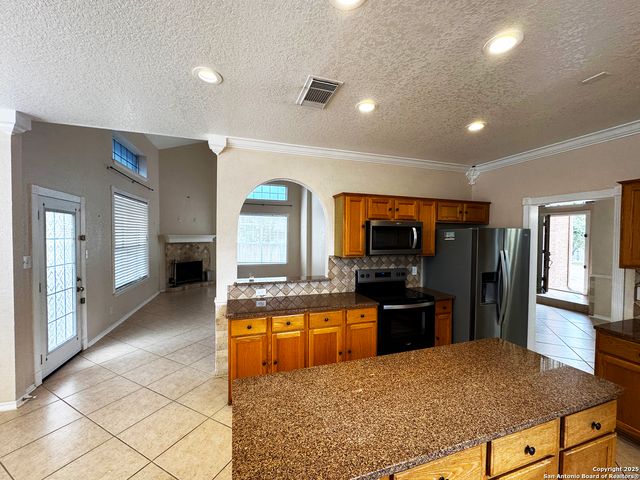 21427 Bubbling, San Antonio, TX 78259