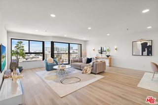 727 S Ardmore Avenue 802, Los Angeles, CA 90005