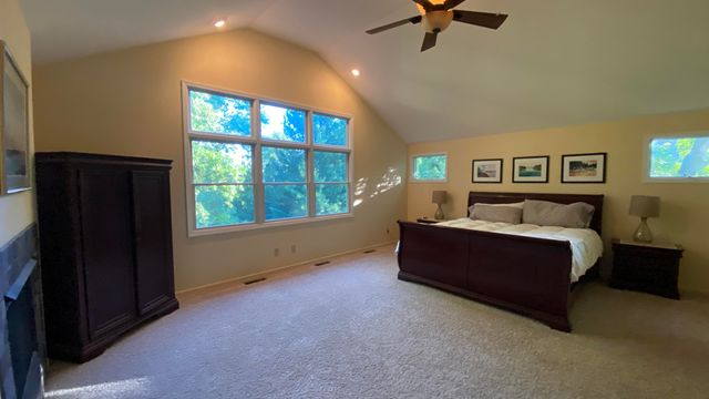 141 Guilford Road, Valparaiso, IN 46385