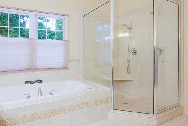 141 Guilford Road, Valparaiso, IN 46385