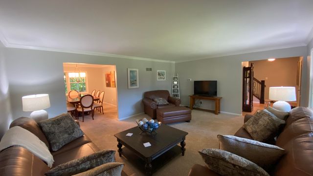 141 Guilford Road, Valparaiso, IN 46385