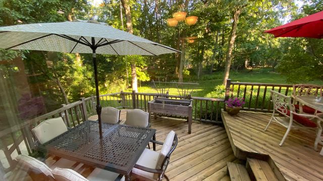 141 Guilford Road, Valparaiso, IN 46385