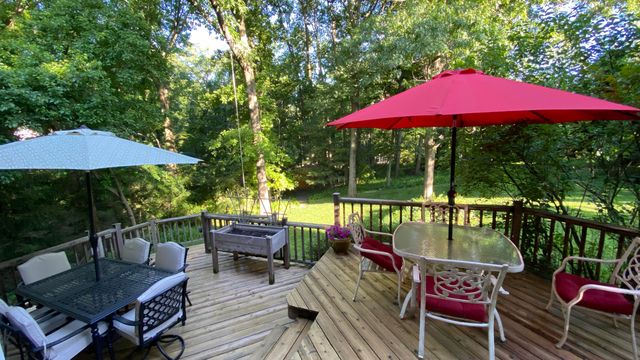 141 Guilford Road, Valparaiso, IN 46385