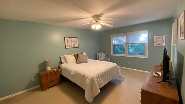 141 Guilford Road, Valparaiso, IN 46385