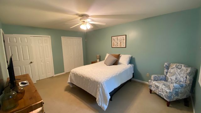 141 Guilford Road, Valparaiso, IN 46385