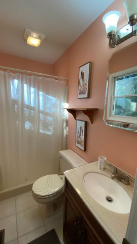 141 Guilford Road, Valparaiso, IN 46385