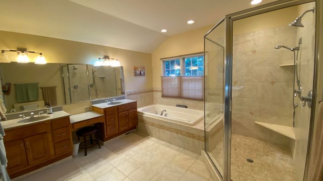 141 Guilford Road, Valparaiso, IN 46385
