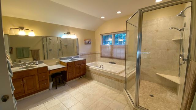 141 Guilford Road, Valparaiso, IN 46385
