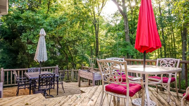 141 Guilford Road, Valparaiso, IN 46385