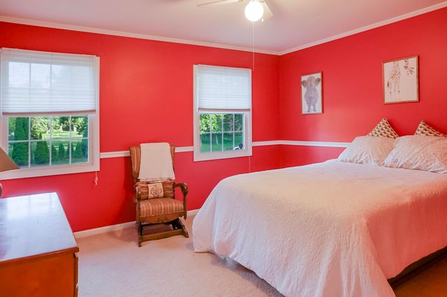 141 Guilford Road, Valparaiso, IN 46385