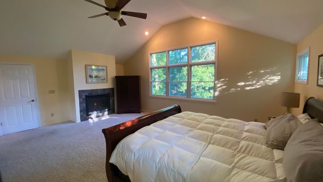 141 Guilford Road, Valparaiso, IN 46385