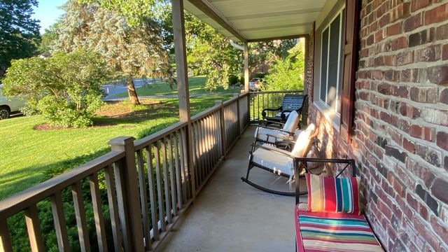 141 Guilford Road, Valparaiso, IN 46385