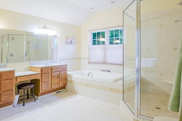 141 Guilford Road, Valparaiso, IN 46385