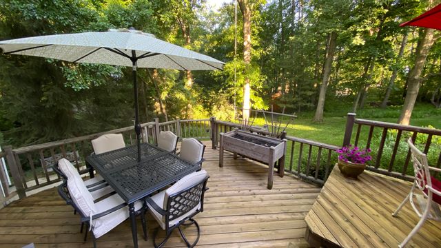 141 Guilford Road, Valparaiso, IN 46385