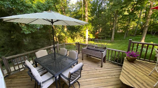 141 Guilford Road, Valparaiso, IN 46385