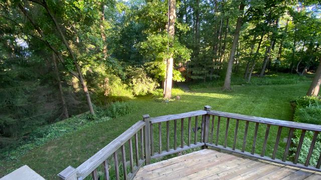 141 Guilford Road, Valparaiso, IN 46385