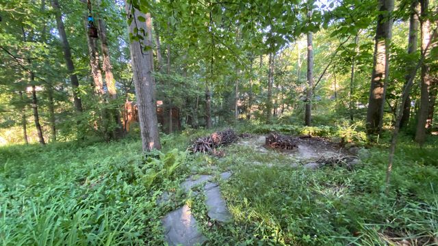 141 Guilford Road, Valparaiso, IN 46385