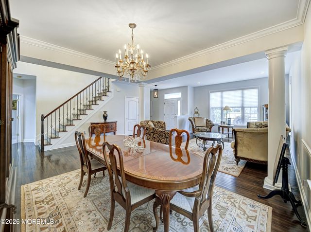 5 W Parsonage Way, Manalapan, NJ 07726