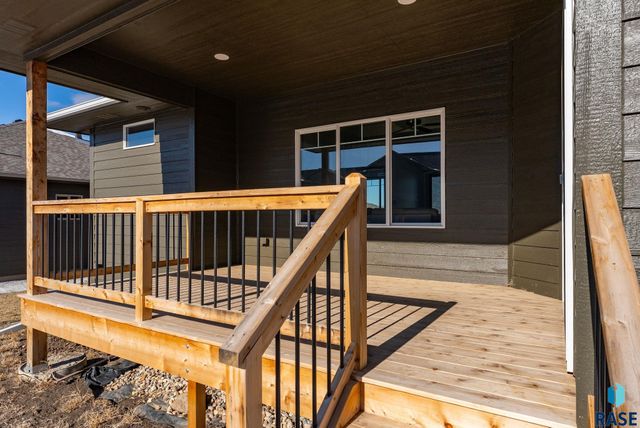 8709 W Rathburn St Street, Sioux Falls, SD 57106