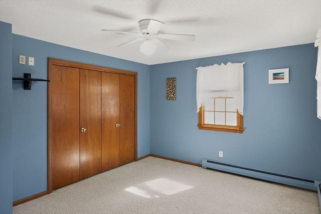 12 Inkberry Ln, Harwich, MA 02645