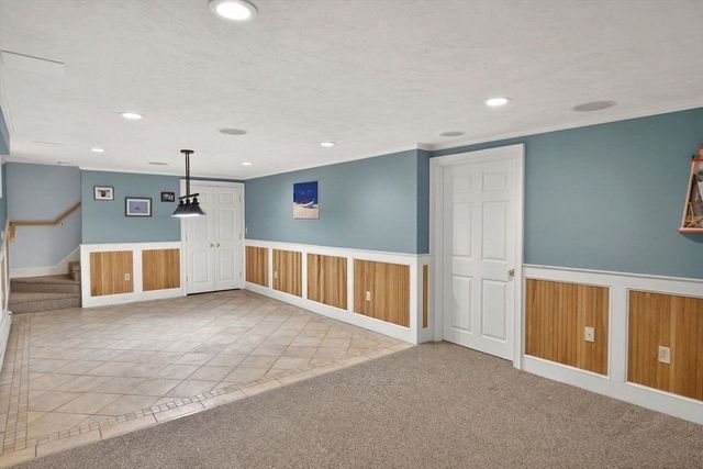 12 Inkberry Ln, Harwich, MA 02645