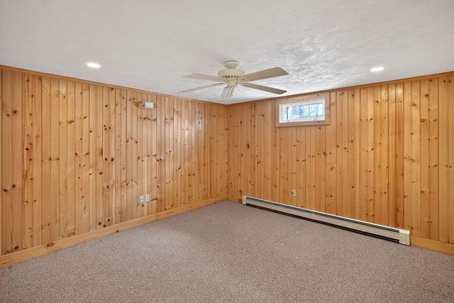 12 Inkberry Ln, Harwich, MA 02645