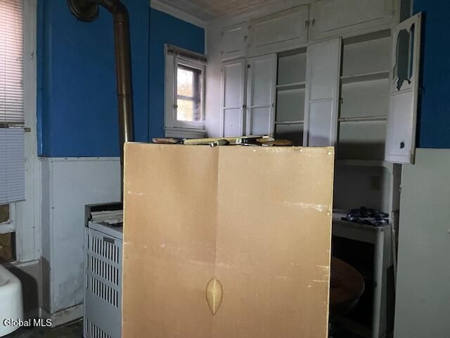 23 Glen Avenue, Troy, NY 12180