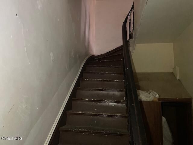 23 Glen Avenue, Troy, NY 12180