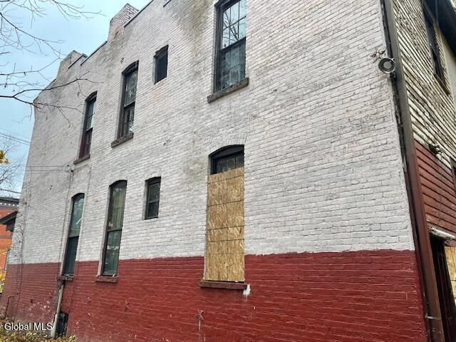 23 Glen Avenue, Troy, NY 12180