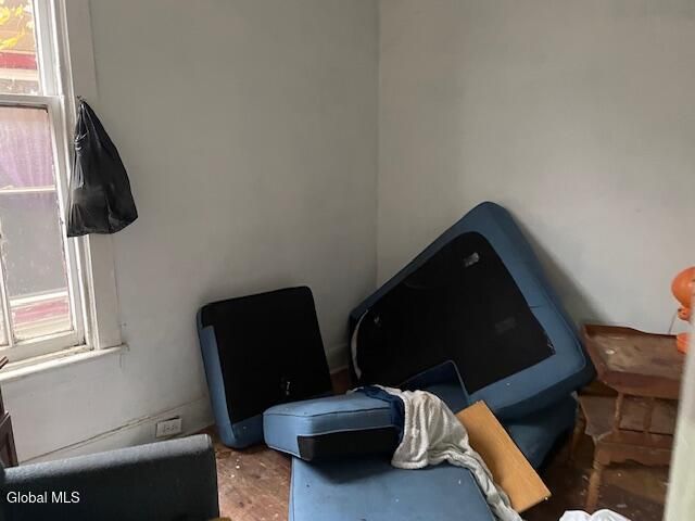 23 Glen Avenue, Troy, NY 12180