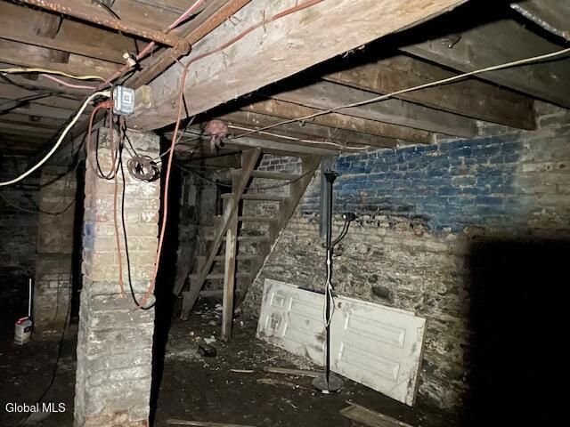 23 Glen Avenue, Troy, NY 12180