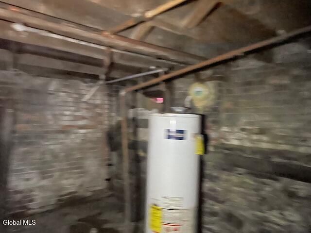 23 Glen Avenue, Troy, NY 12180