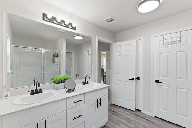 8027 Dauntless Drive, Magnolia, TX 77354