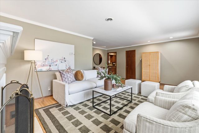 5501 Moddison Ave, Sacramento, CA 95819