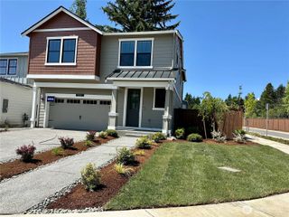 10591 135th Avenue NE #24, Kirkland, WA 98033