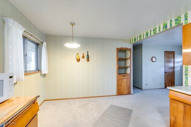 1533 Bradford Drive, Macedonia, OH 44056